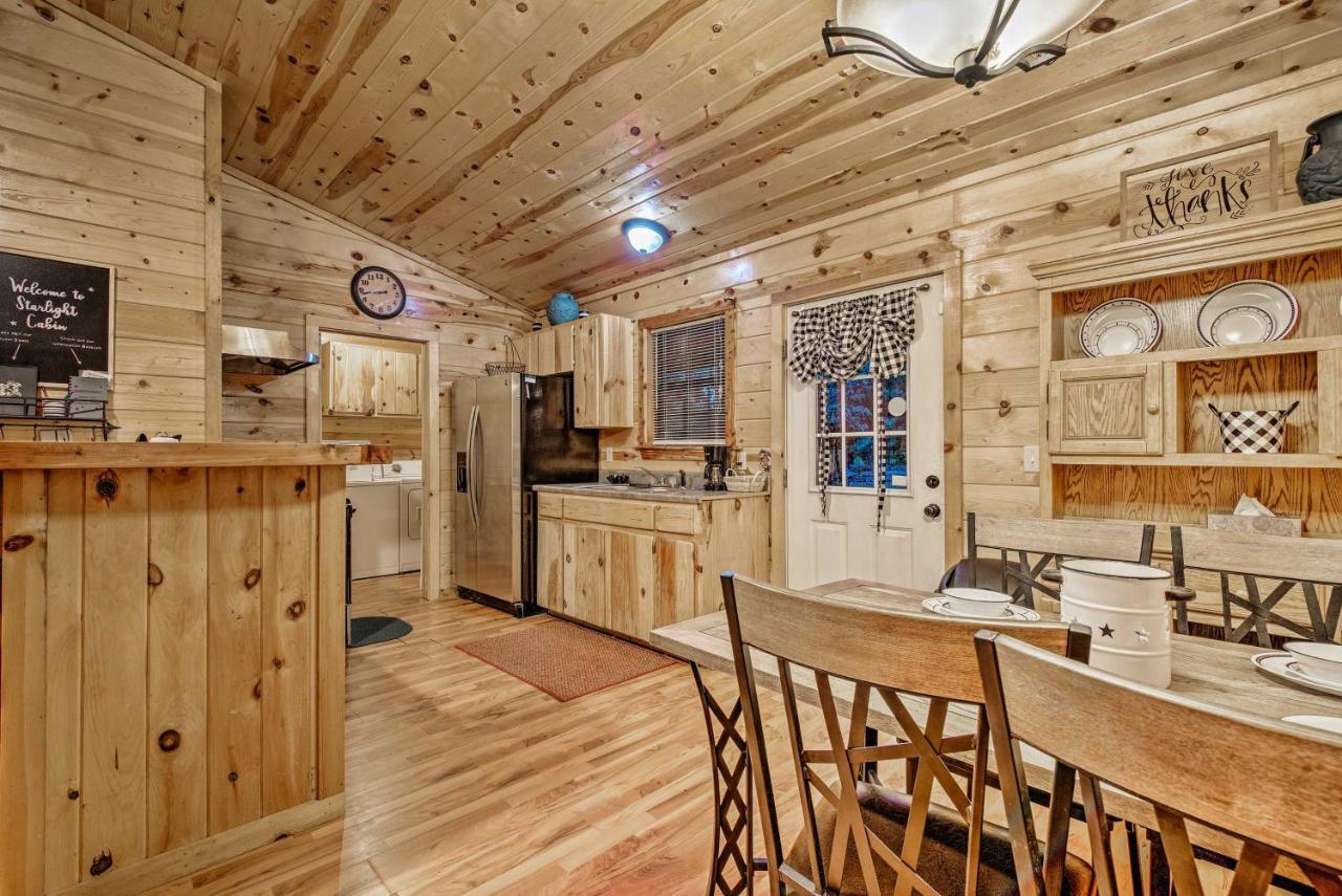 Broken Bow Starlight Cabin With Private Hot Tub! Eksteriør bilde
